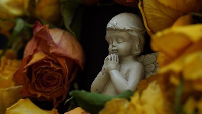 Oia vs Fira: ¿Dónde alojarte para vivir tu sueño griego?