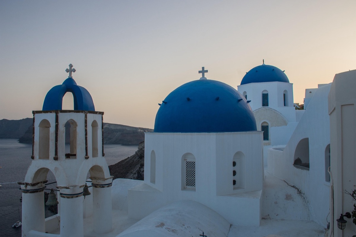 Ia Santorini blue domes