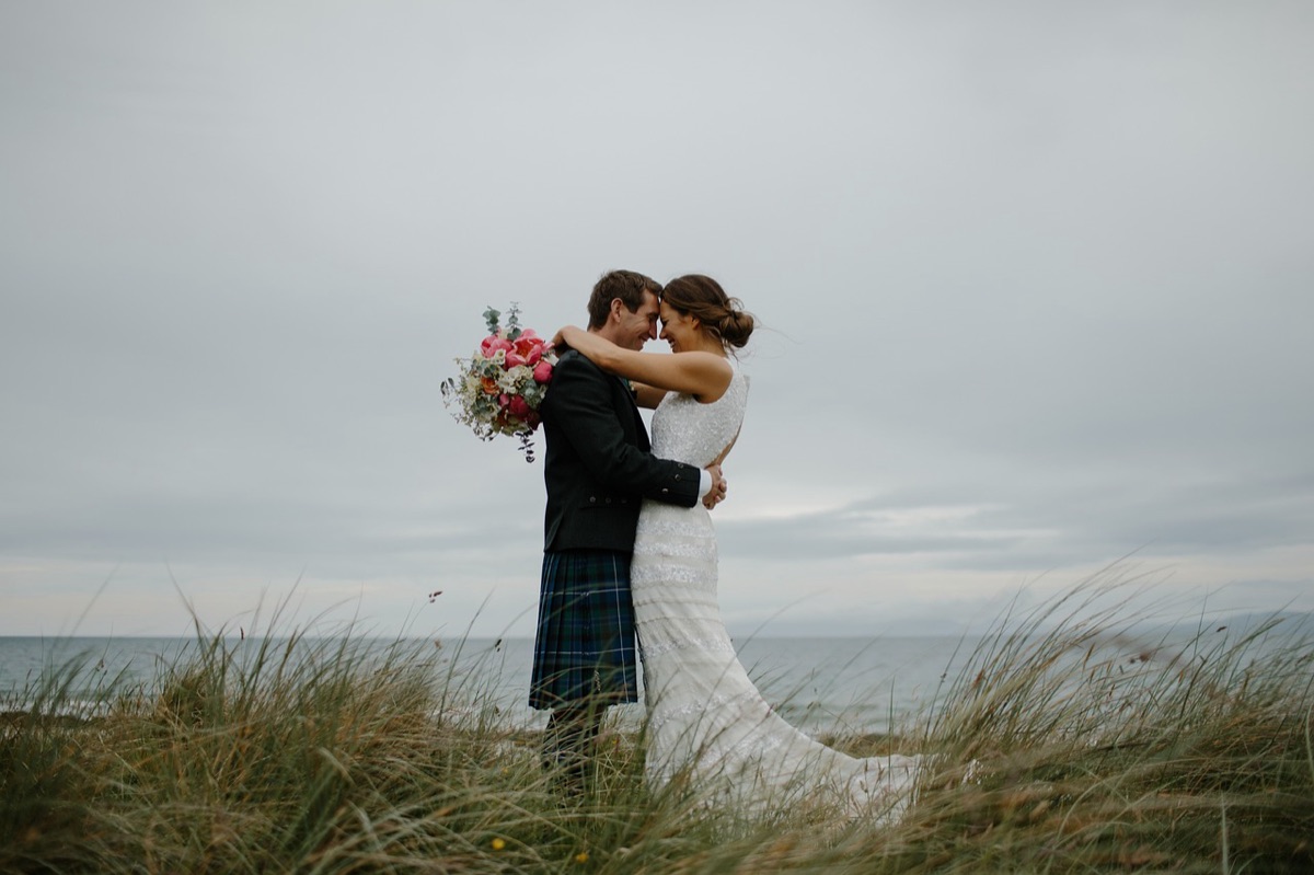 abito sposa al crepuscolo