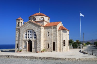 Santorin : Le respect de la foi orthodoxe pour une visite réussie