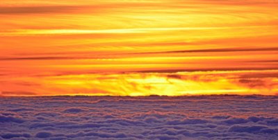 Oia: 5 pontos estratégicos para fotos incríveis ao pôr do sol